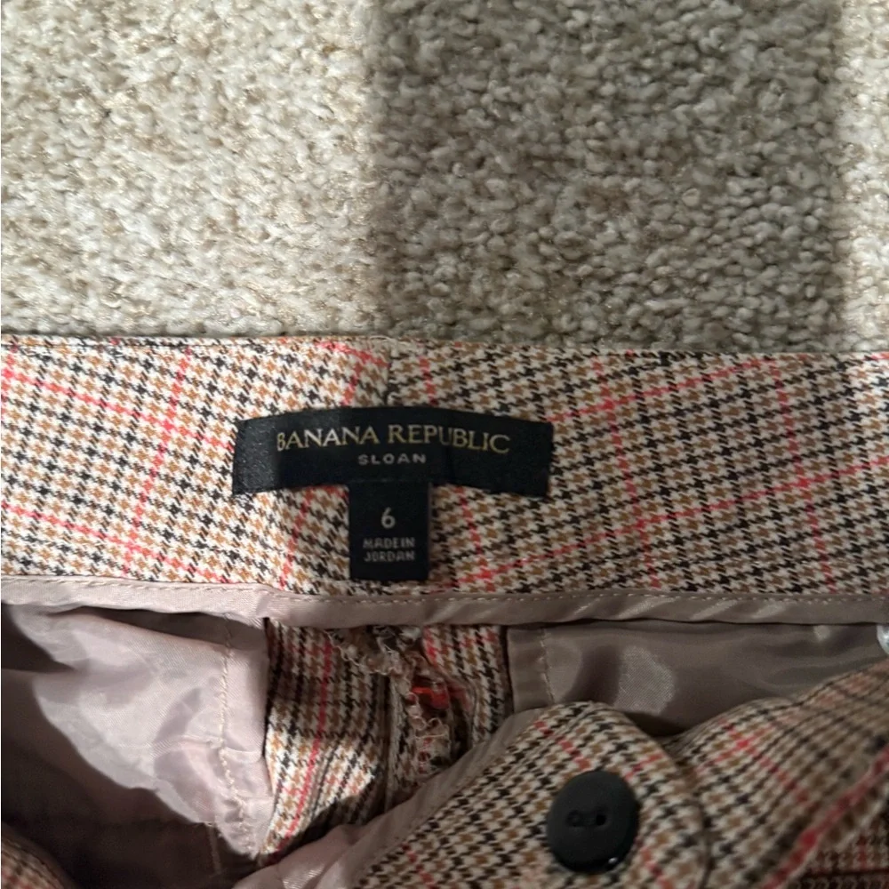 BUNDLE Banana Republic BURGUNDY and Black Dress Pants with Classic Style & Plaid